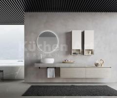 Salle de Bains Moderne avec Miroir Éclairé, Vasque arrondi en Céramique Blanche