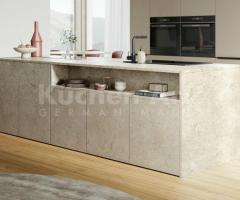 Cuisine Naturelle et Moderne | Îlot Granit-Beige